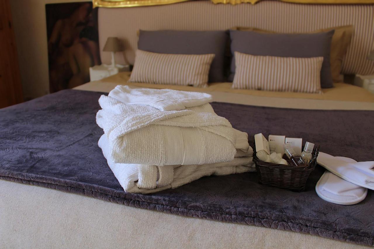 Dependance Royale Bed & Breakfast Caserta Luaran gambar